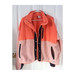 THE NORTH FACE - Women’s Cragmont Fleece Jacket